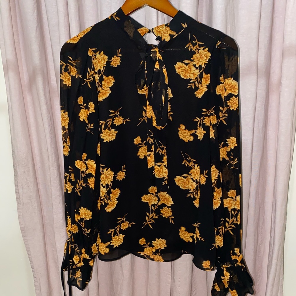 Floral Blouse with necktie